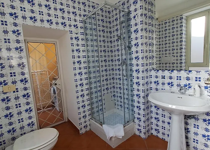 Exclusive Borgo Pio Apartment